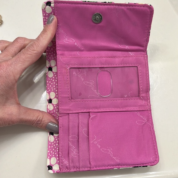 Vera Bradley Purse and matching wallet - Picture 7 of 8